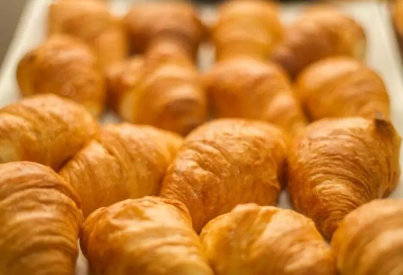 Fotos del hotel Santa Eulalia:  18