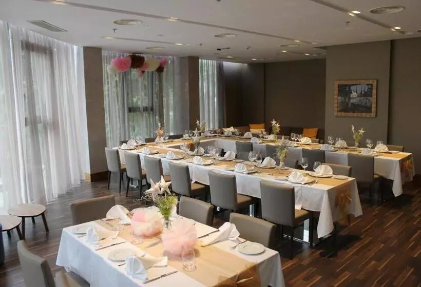 Fotos del hotel Santa Eulalia:  2