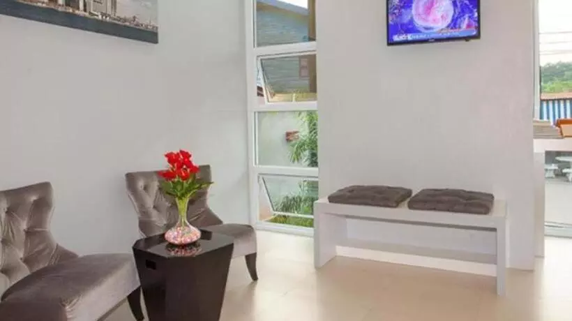 Fotos del hotel Soontree House:  25