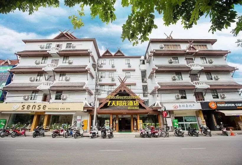 Chiang Roi 7 Days Inn