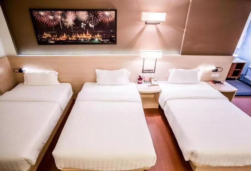 Fotos del hotel Chiang Roi 7 Days Inn:  7