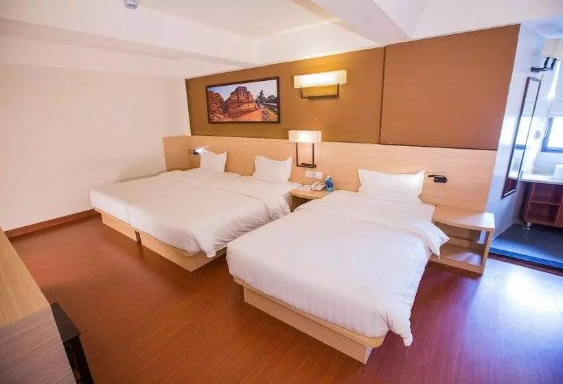 Fotos del hotel Chiang Roi 7 Days Inn:  12