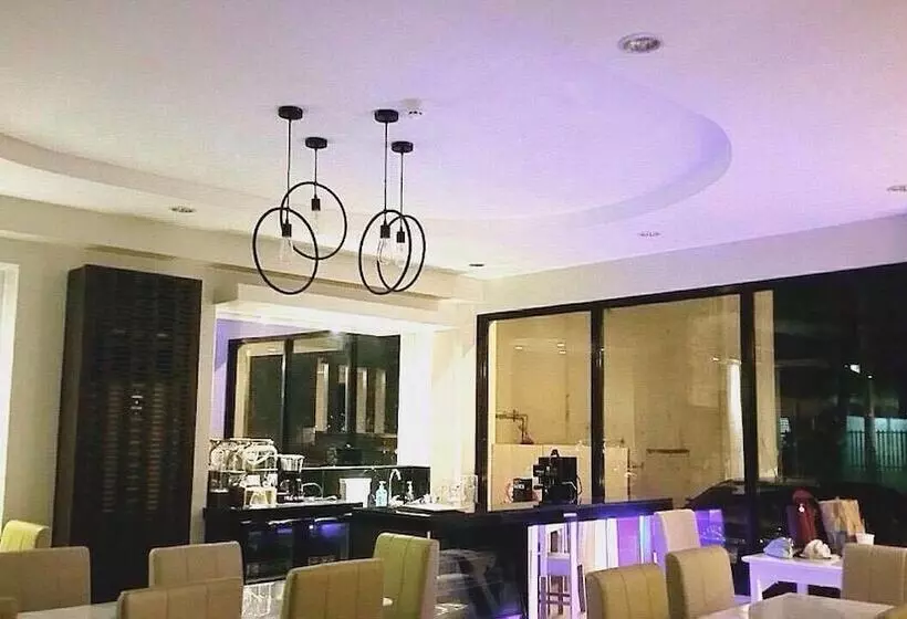Fotos del hotel Esse Davao:  10