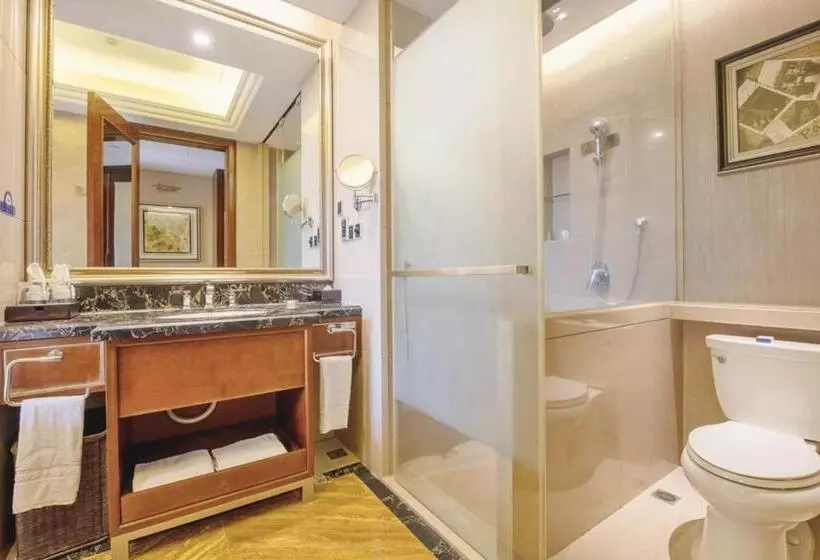 Fotos del hotel Days  Logan City Huizhou:  12