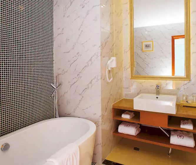 Fotos del hotel Guipinxuan:  8