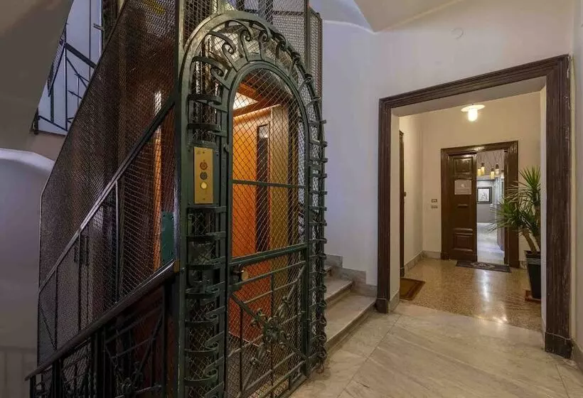 Fotos del hotel Royal Rooms Corso:  16