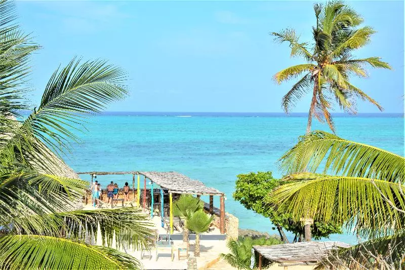 Fotos del hotel Reef & Beach Resort:  14