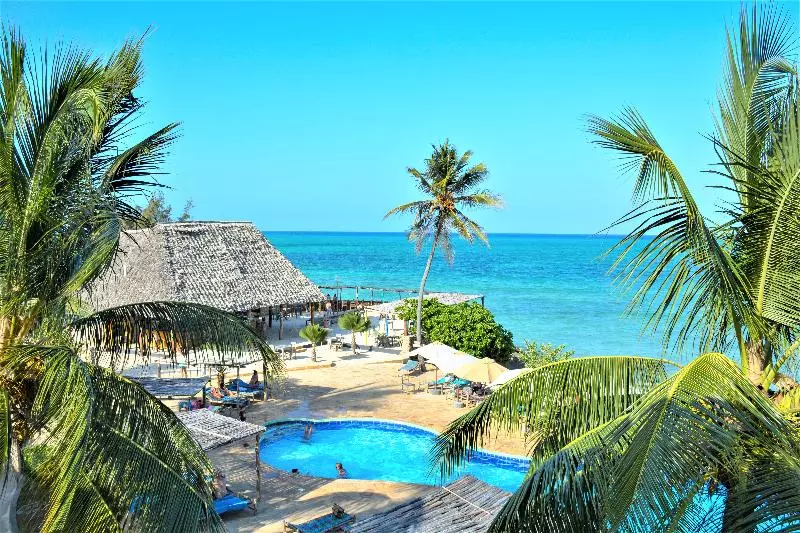 Fotos del hotel Reef & Beach Resort:  8