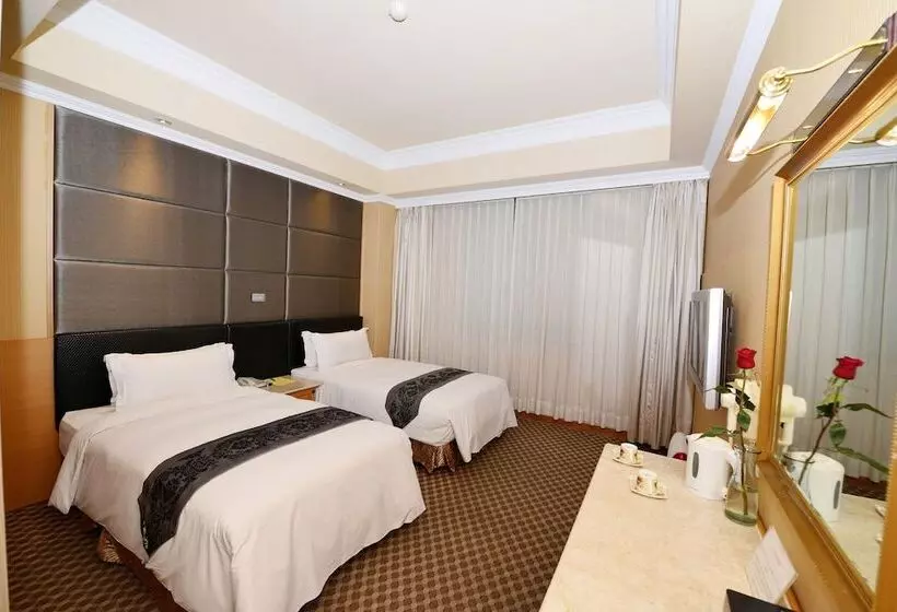 Fotos del hotel All Fun Business:  12