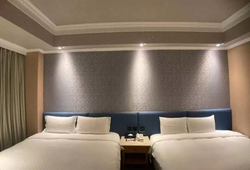 Fotos del hotel All Fun Business:  9