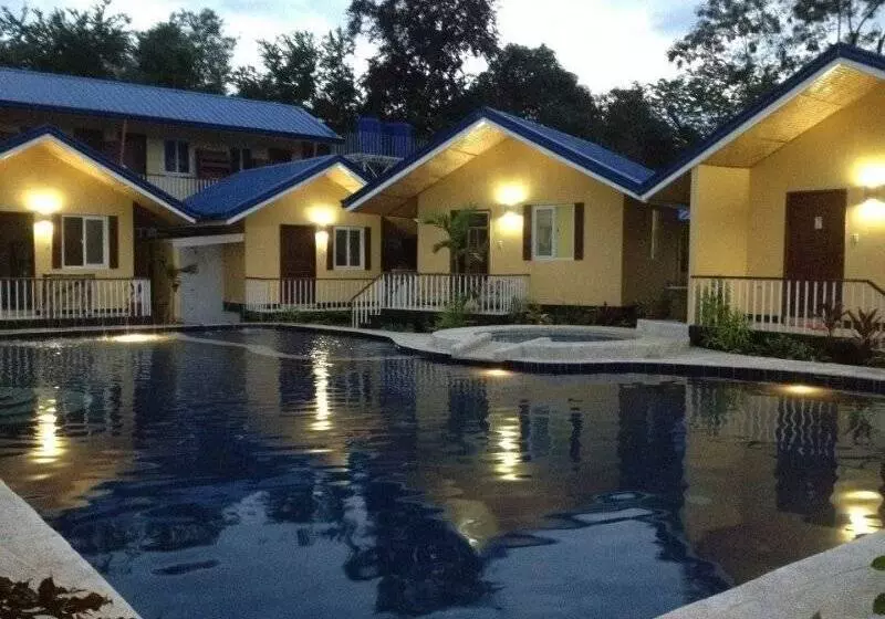 Fotos del hotel Blue Lagoon Inn & Suites:  7