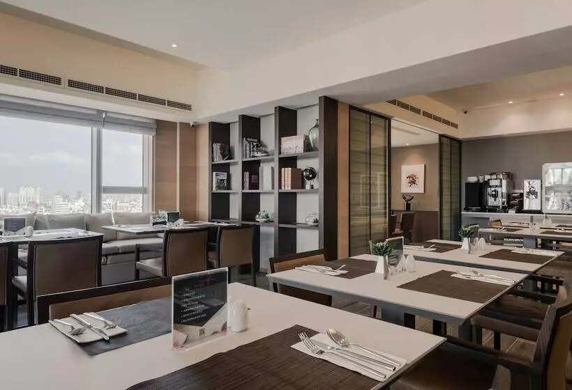 Fotos del hotel Cozzi Ximen Tainan:  17