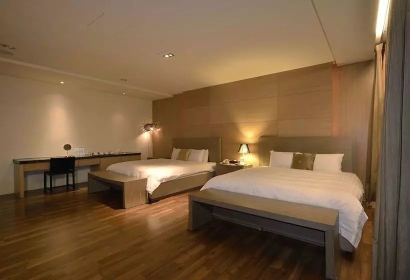 Fotos del hotel The Sun Hot Spring & Resort:  9