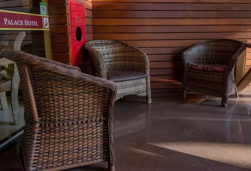 Villa Iguaçu Palace