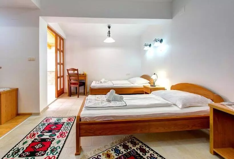 Fotos del hotel Almira:  11