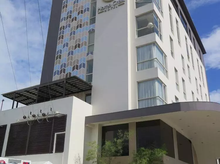 Fotos del hotel Home Crest:  15