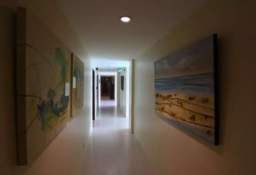 Fotos del hotel Home Crest:  3