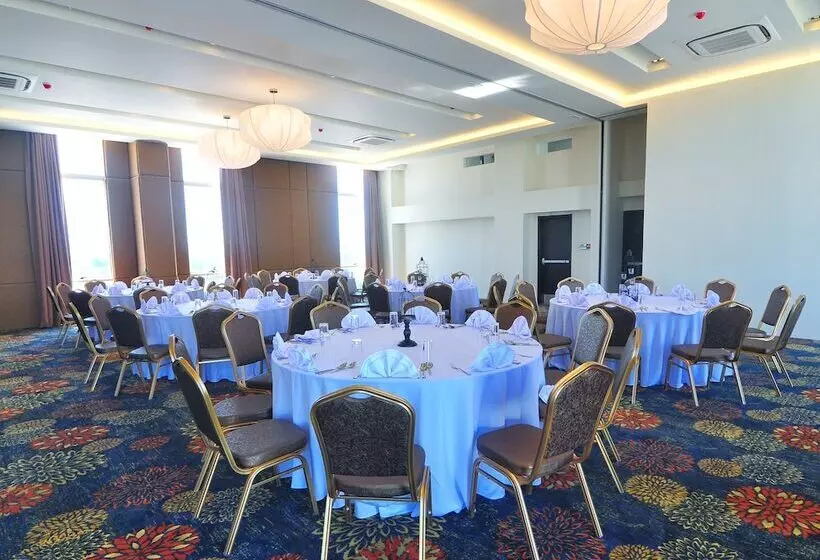 Fotos del hotel Home Crest:  14