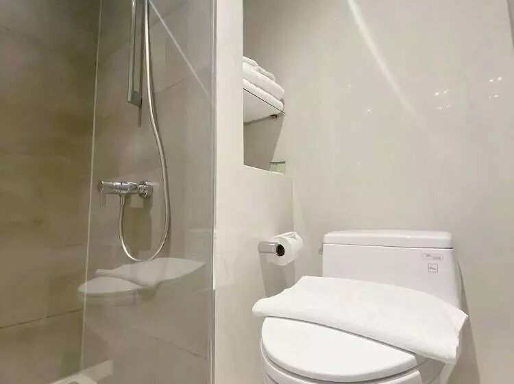 Fotos del hotel The Luxe:  13