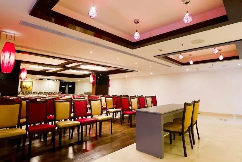 Fotos del hotel Zone By The Park, Orr, Chennai:  9