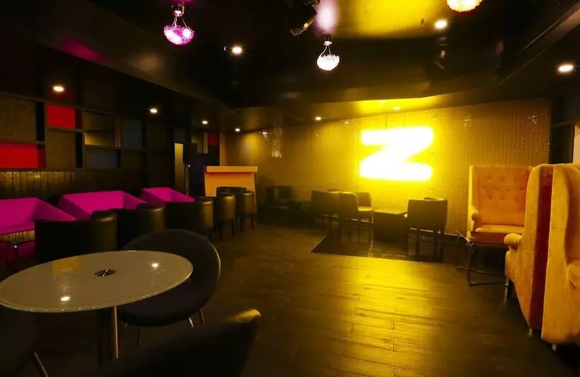 Fotos del hotel Zone By The Park, Orr, Chennai:  10