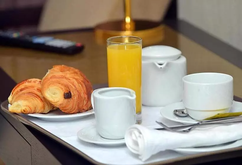 Fotos del hotel Hôtel Fleur De Lys Plateau:  17