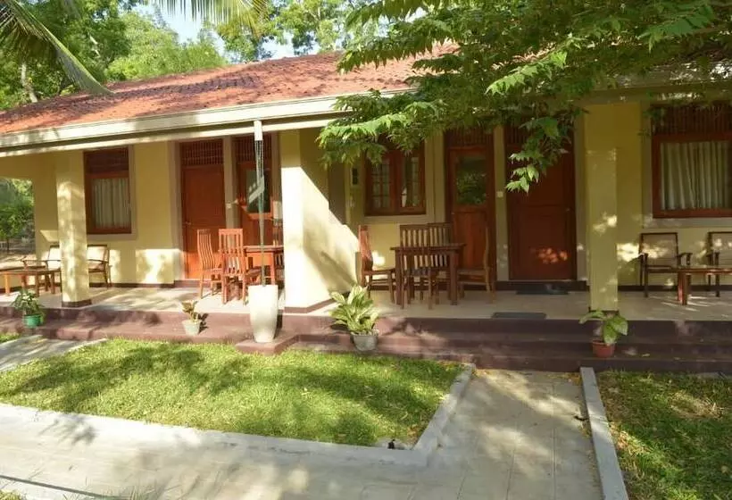 Fotos del hotel Lake View Bungalow Yala:  12