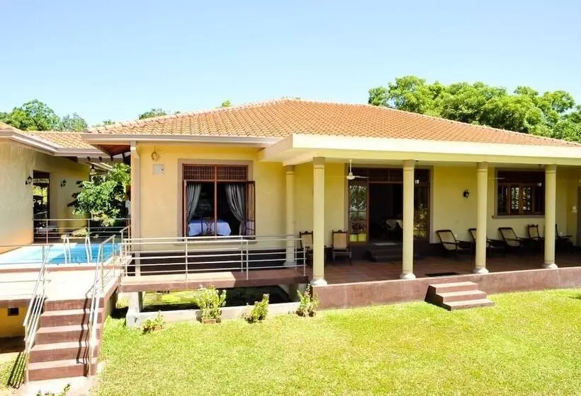 Fotos del hotel Lake View Bungalow Yala:  9