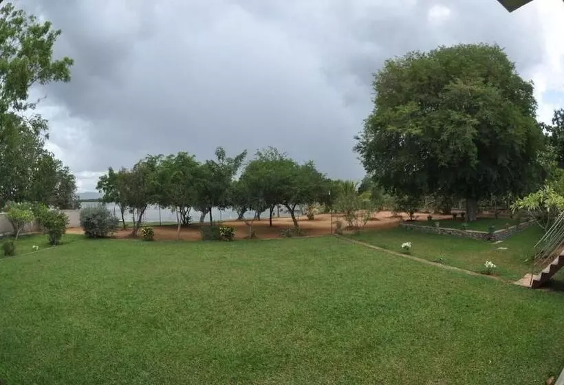 Fotos del hotel Lake View Bungalow Yala:  6