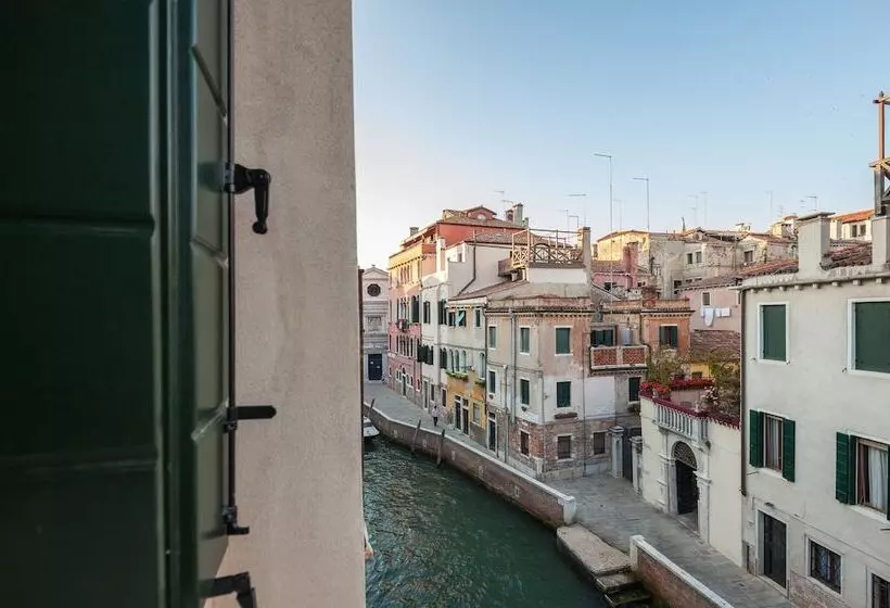 Fotos del hotel Liassidi Wellness Suites:  7