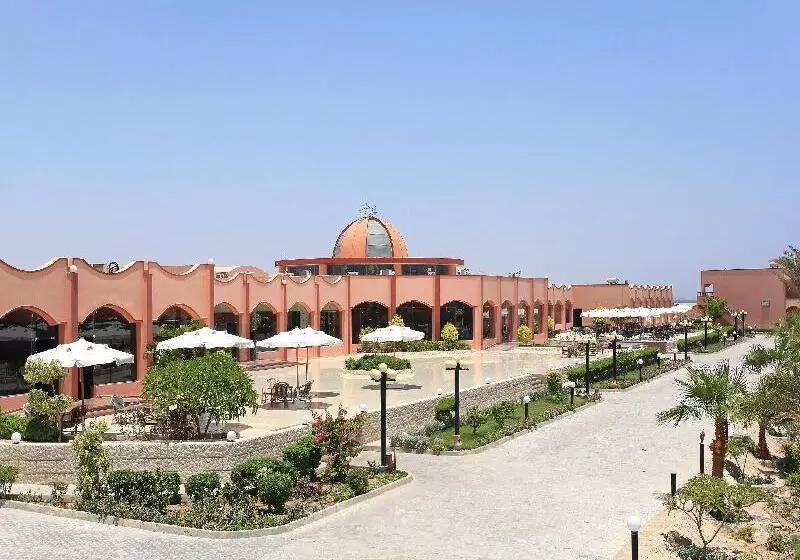 Fotos del hotel The Three Corners Happy Life Beach Resort:  25