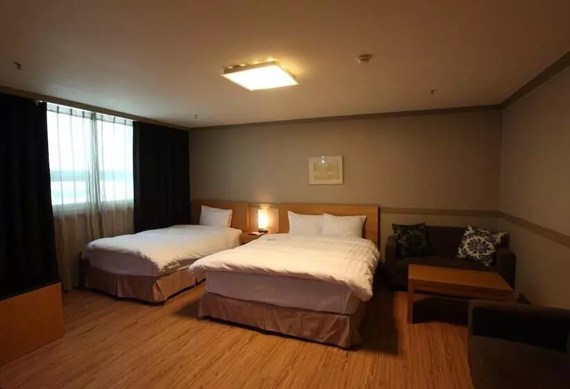 Fotos del hotel Changwon At Business:  15