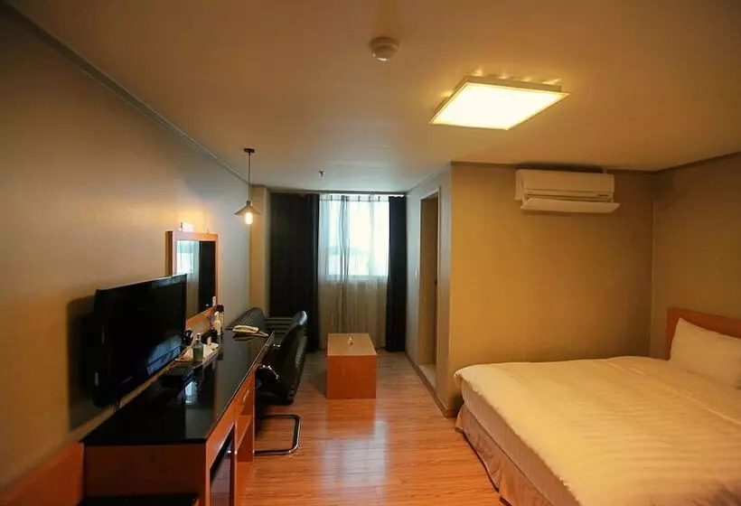 Fotos del hotel Changwon At Business:  24