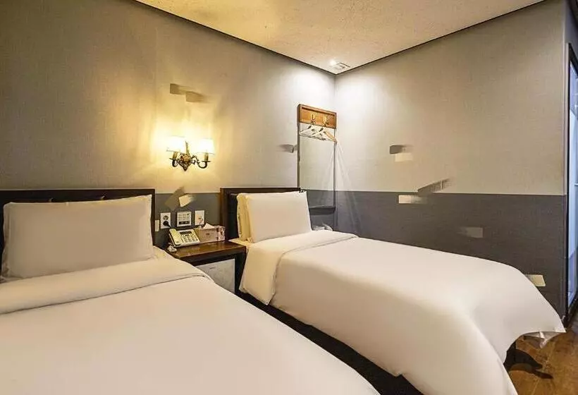 Fotos del hotel Friendly Dh Naissance  By Mindrum Group:  11