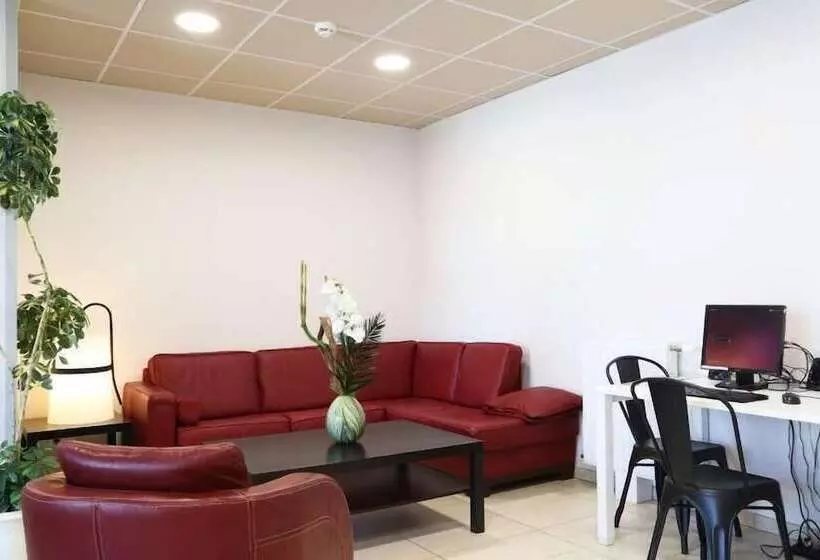 Fotos del hotel The Originals Westlodge Dardilly Lyon Nord:  3