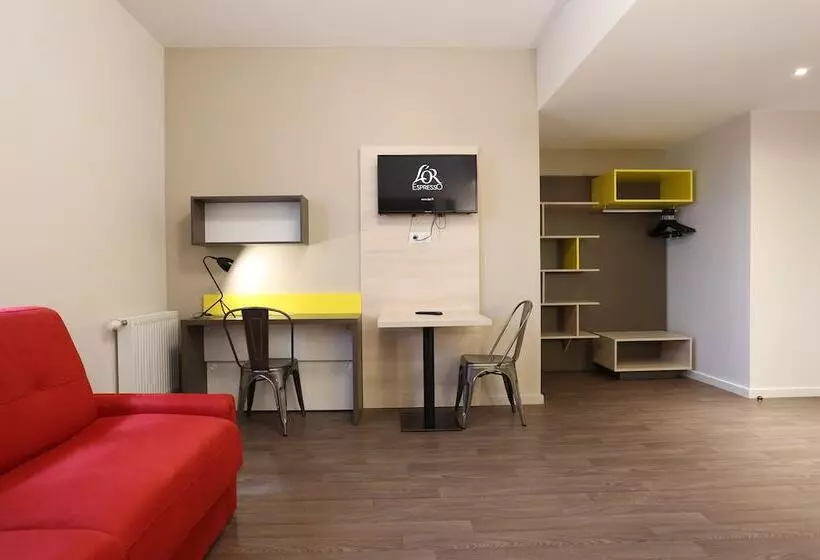 Fotos del hotel The Originals Westlodge Dardilly Lyon Nord:  21