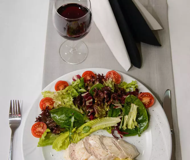 Fotos del hotel Travel:  24