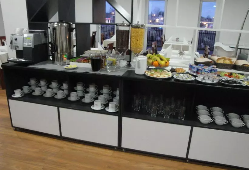 Fotos del hotel Travel:  3