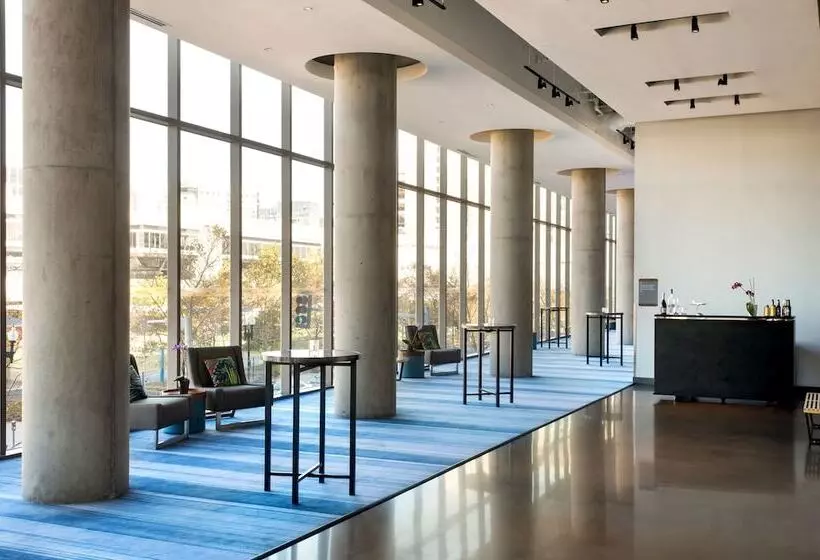 Fotos del hotel Aloft Boston Seaport District:  8