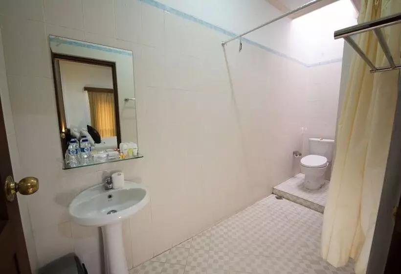 Fotos del hotel Anggie Stay:  4