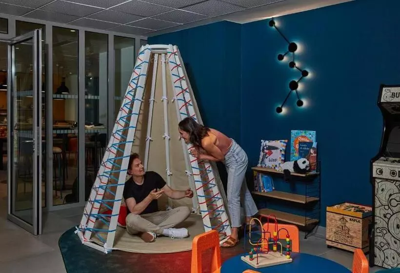 Fotos del hotel Apart Adagio Access La Défense Puteaux:  14