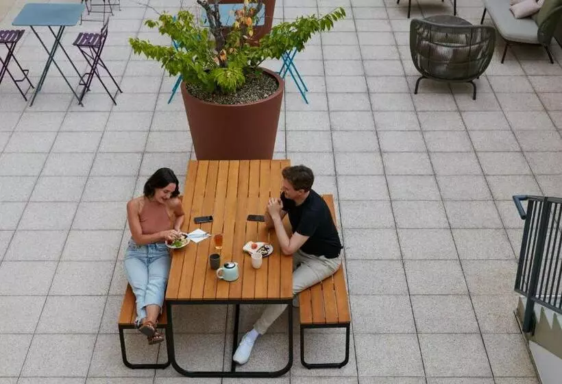 Fotos del hotel Apart Adagio Access La Défense Puteaux:  15