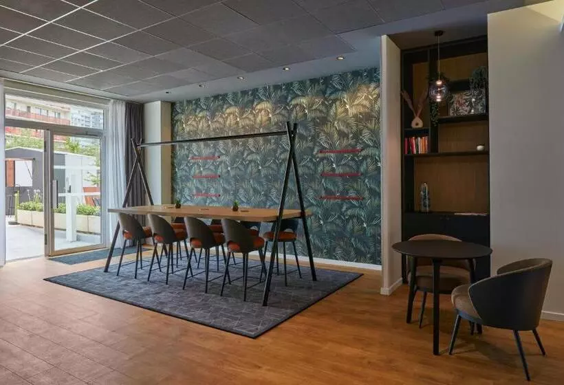 Fotos del hotel Apart Adagio Access La Défense Puteaux:  20