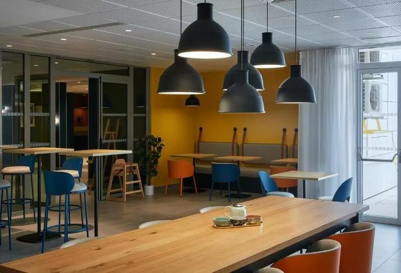 Fotos del hotel Apart Adagio Access La Défense Puteaux:  2