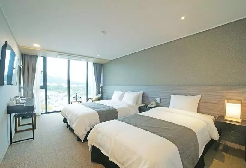 Fotos del hotel Ijin:  8