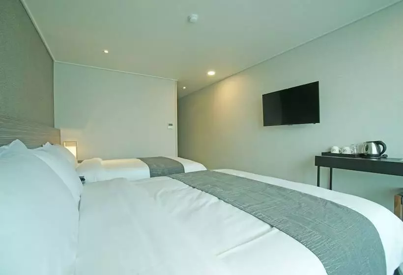 Fotos del hotel Ijin:  9