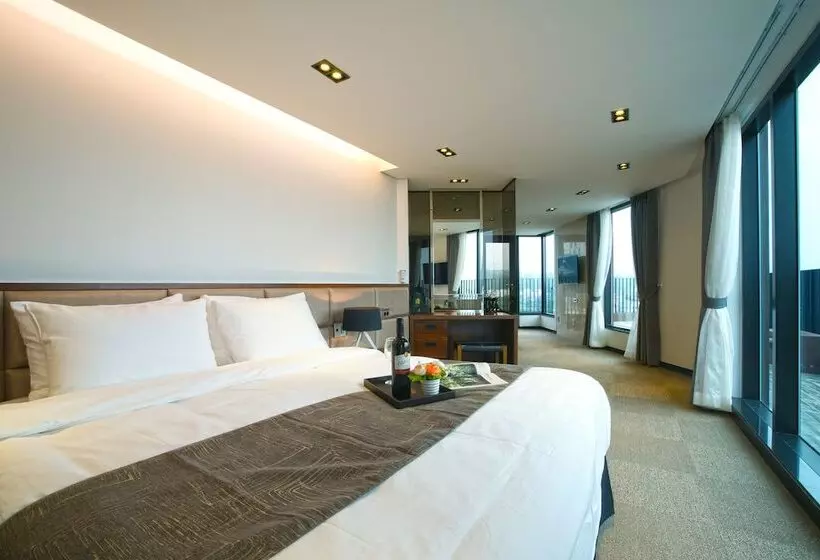 Fotos del hotel Ijin:  10