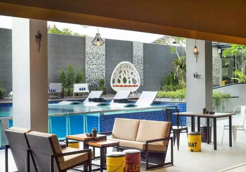 Fotos del hotel Ibis Styles Bali Petitenget:  5