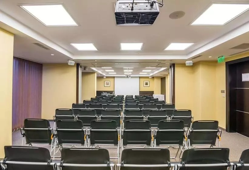 Fotos del hotel Olives City:  24