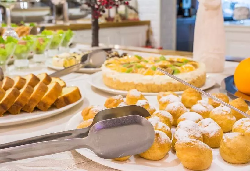 Fotos del hotel Olives City:  11